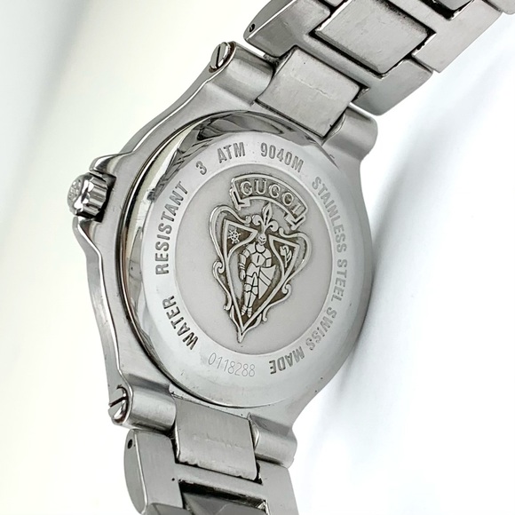 Gucci 9040M Watch - Picture 7 of 7